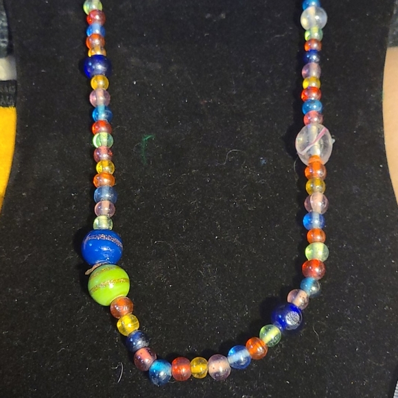 Asymmetrical glass bead necklace